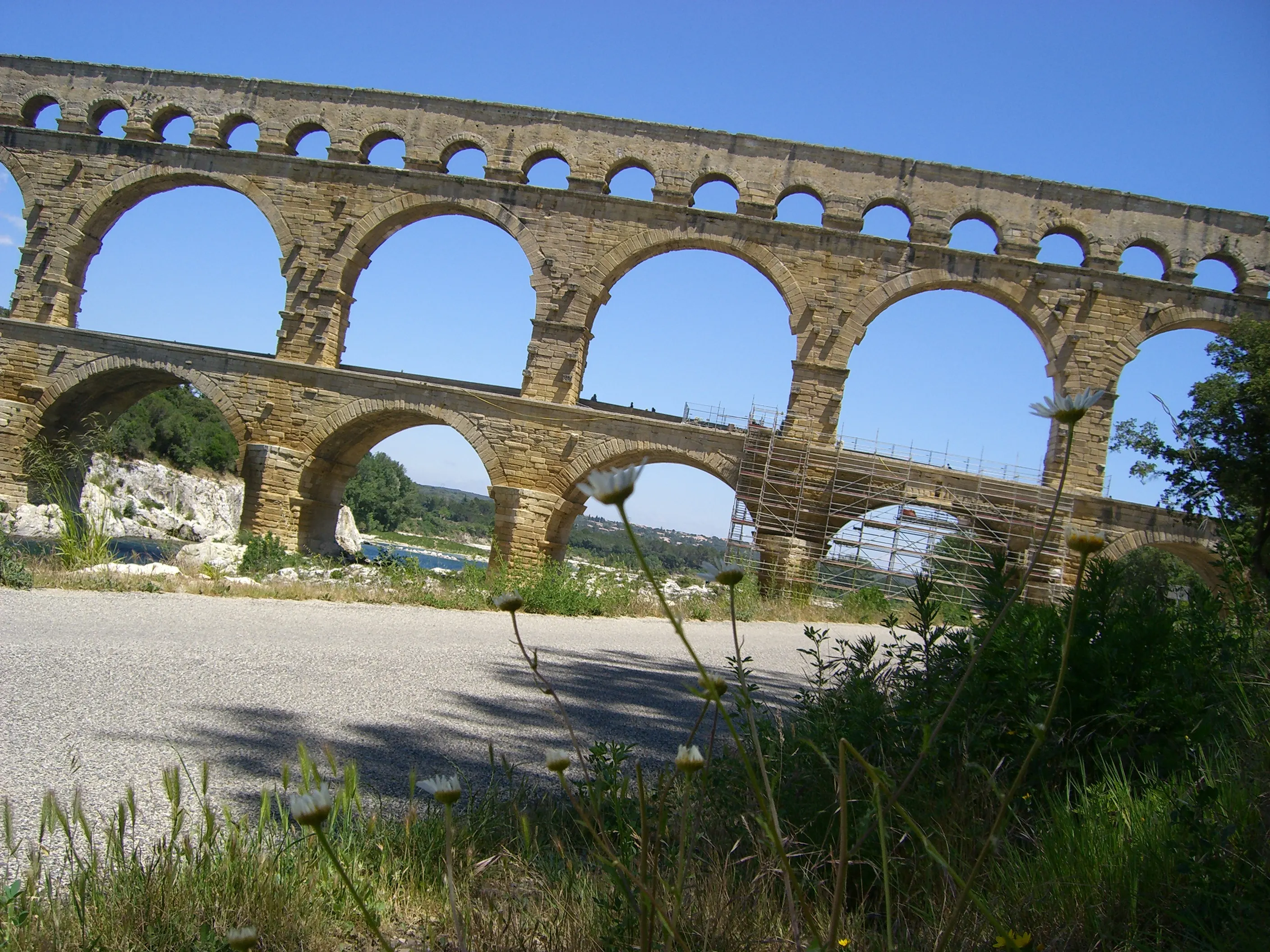2006 Jun - Pont du Gard - Nîmes